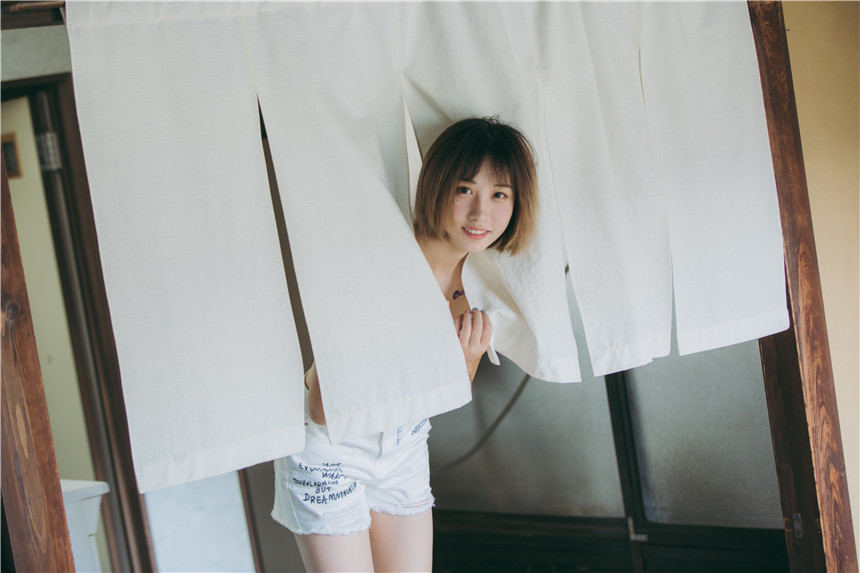 清纯少女美丽私房照