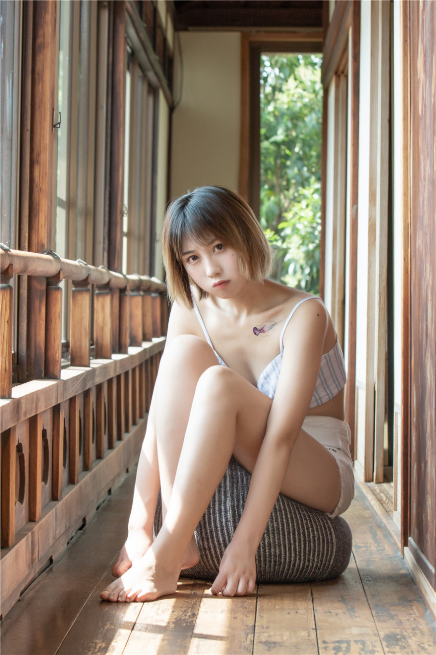 清纯少女美丽私房照