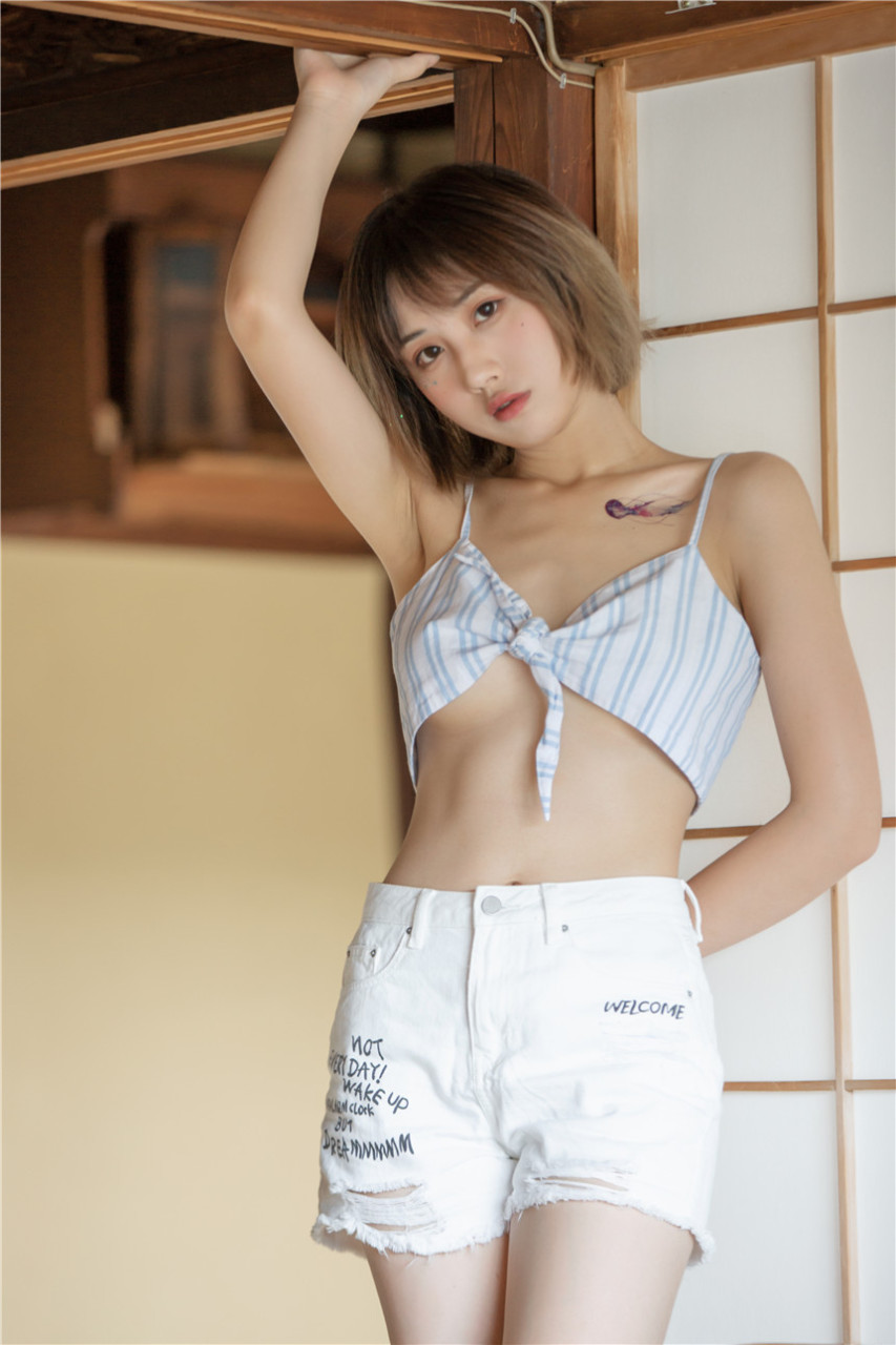 清纯少女美丽私房照