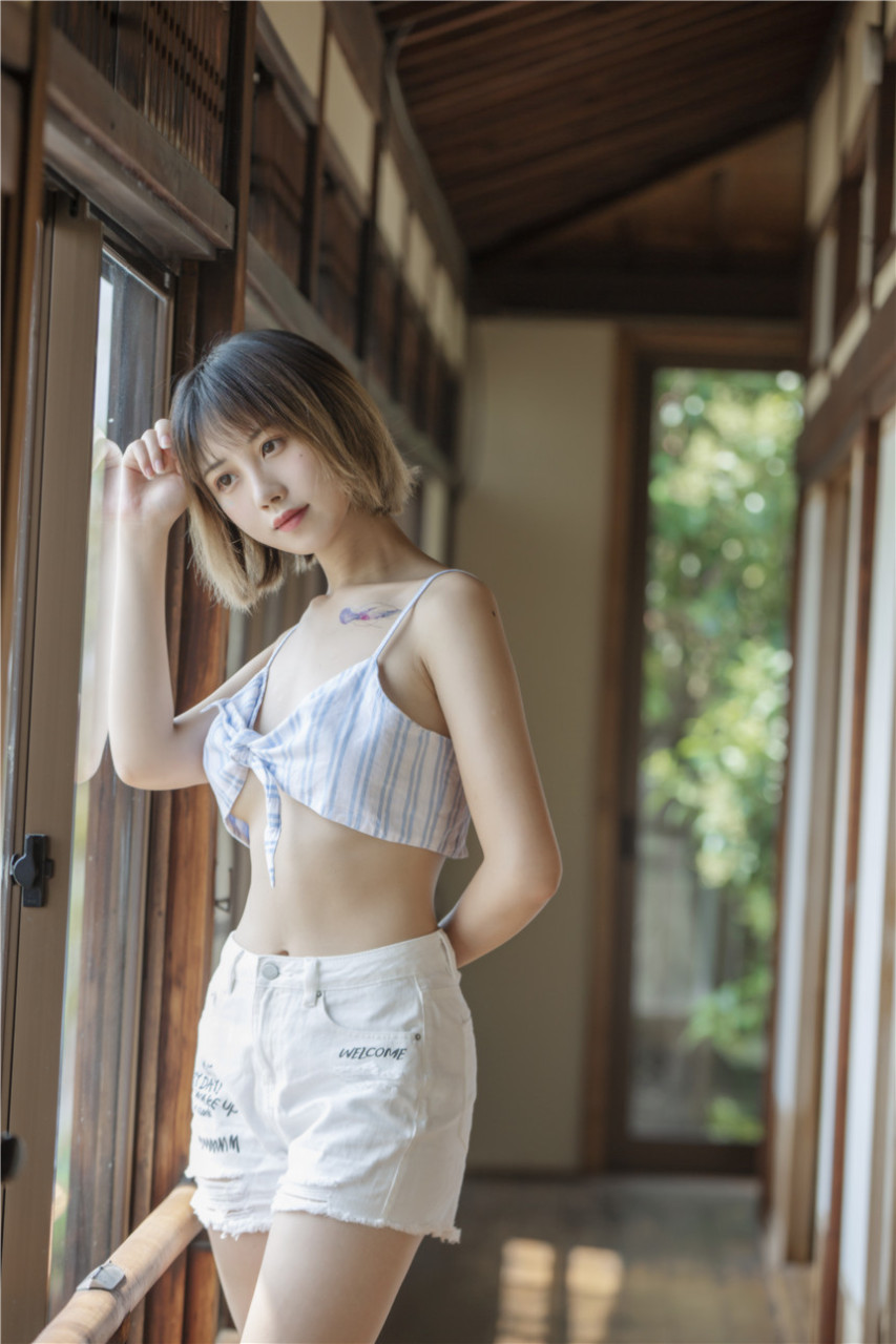 清纯少女美丽私房照