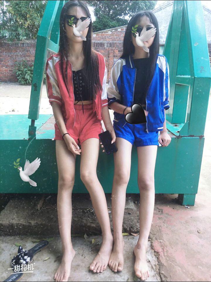 诱人美女的鲜嫩美脚
