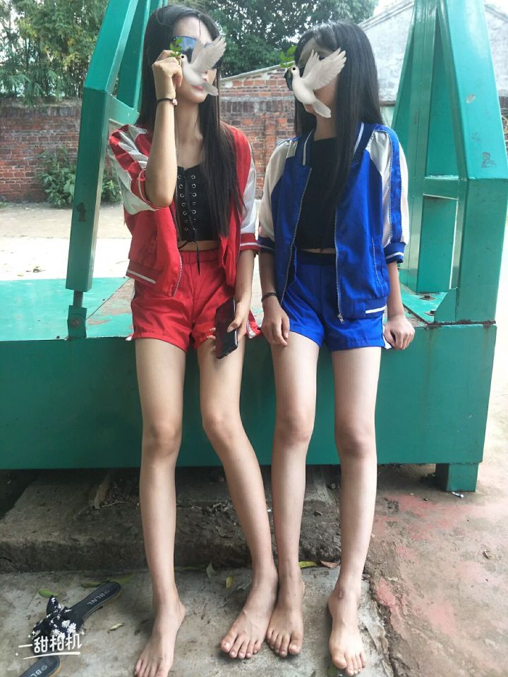诱人美女的鲜嫩美脚