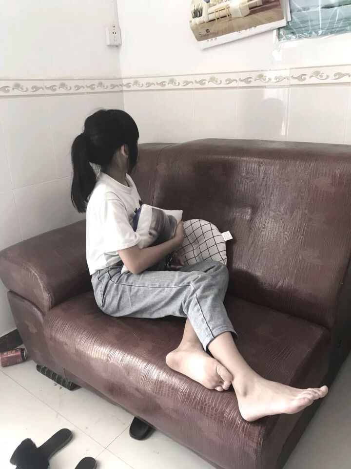 诱人美女的鲜嫩美脚