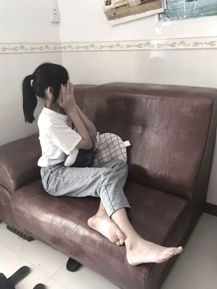 诱人美女的鲜嫩美脚