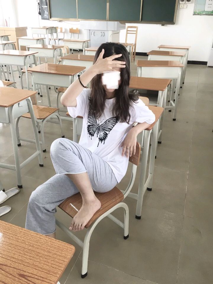 娇艳欲滴 令人眼馋的美足肉足