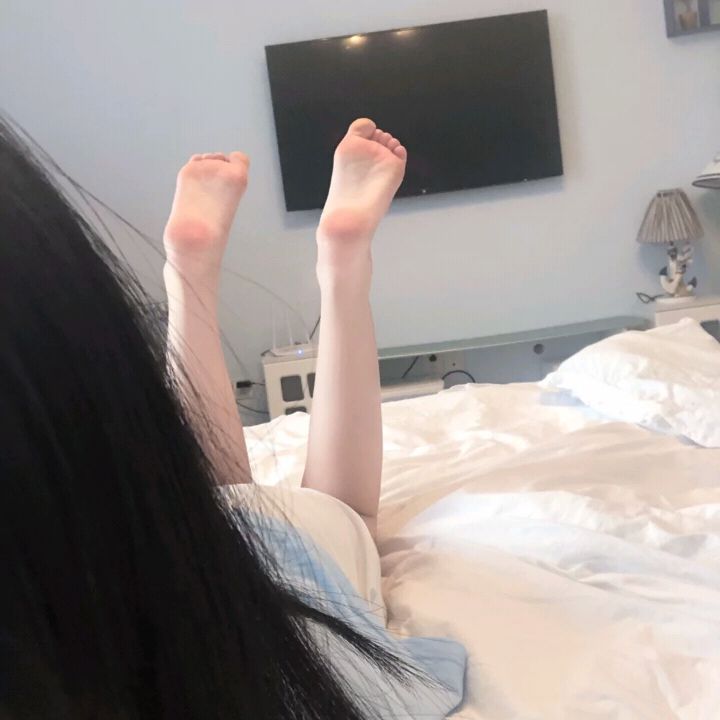 娇艳欲滴 令人眼馋的美足肉足