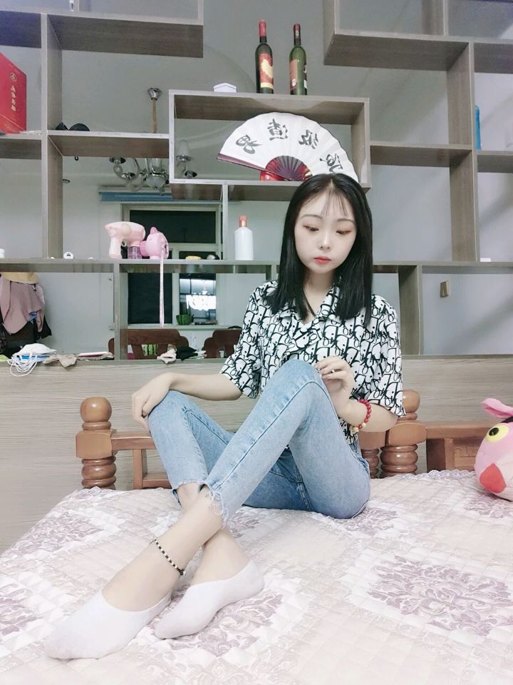 娇艳欲滴 令人眼馋的美足肉足
