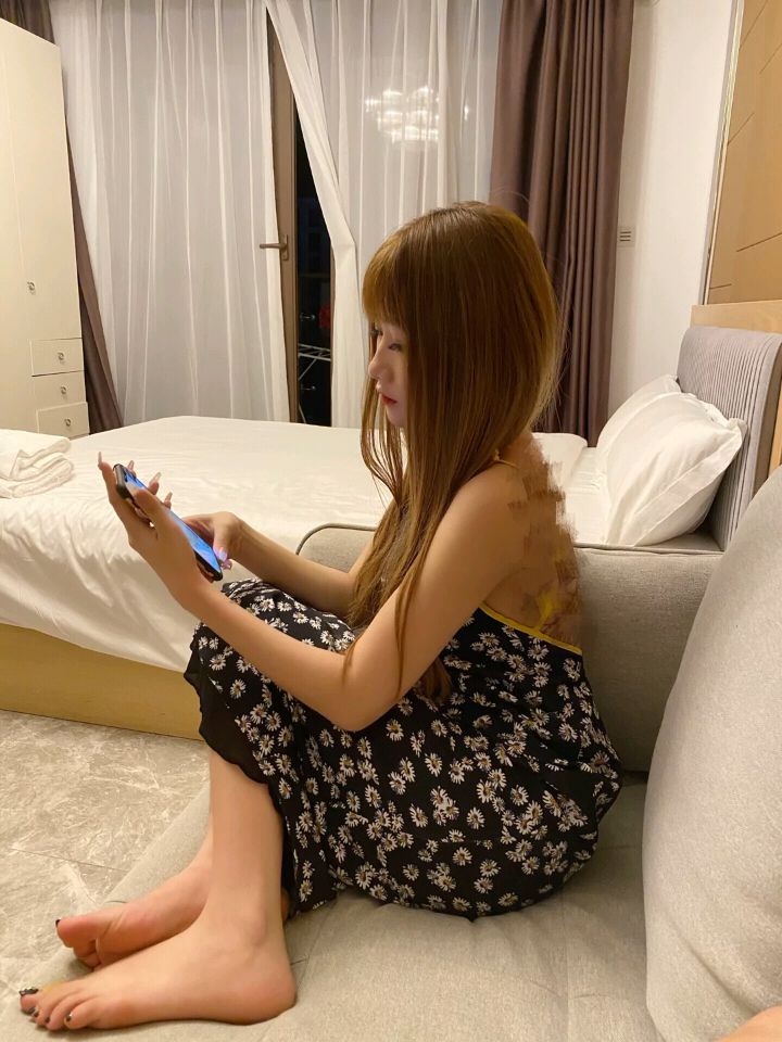 娇艳欲滴 令人眼馋的美足肉足