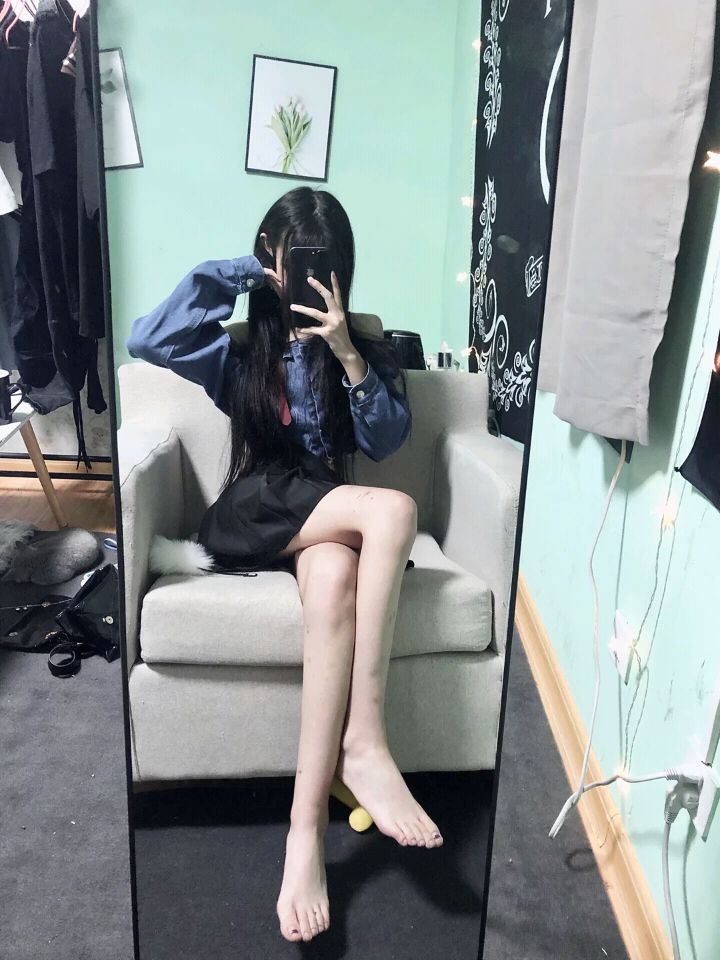 娇艳欲滴 令人眼馋的美足肉足
