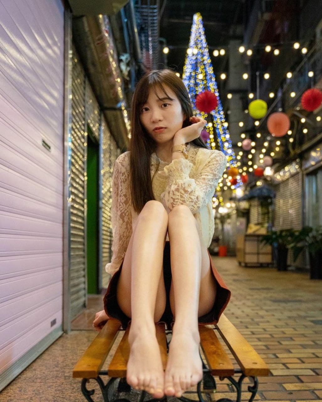 这么好看的美人美脚 真是让人垂涎三尺