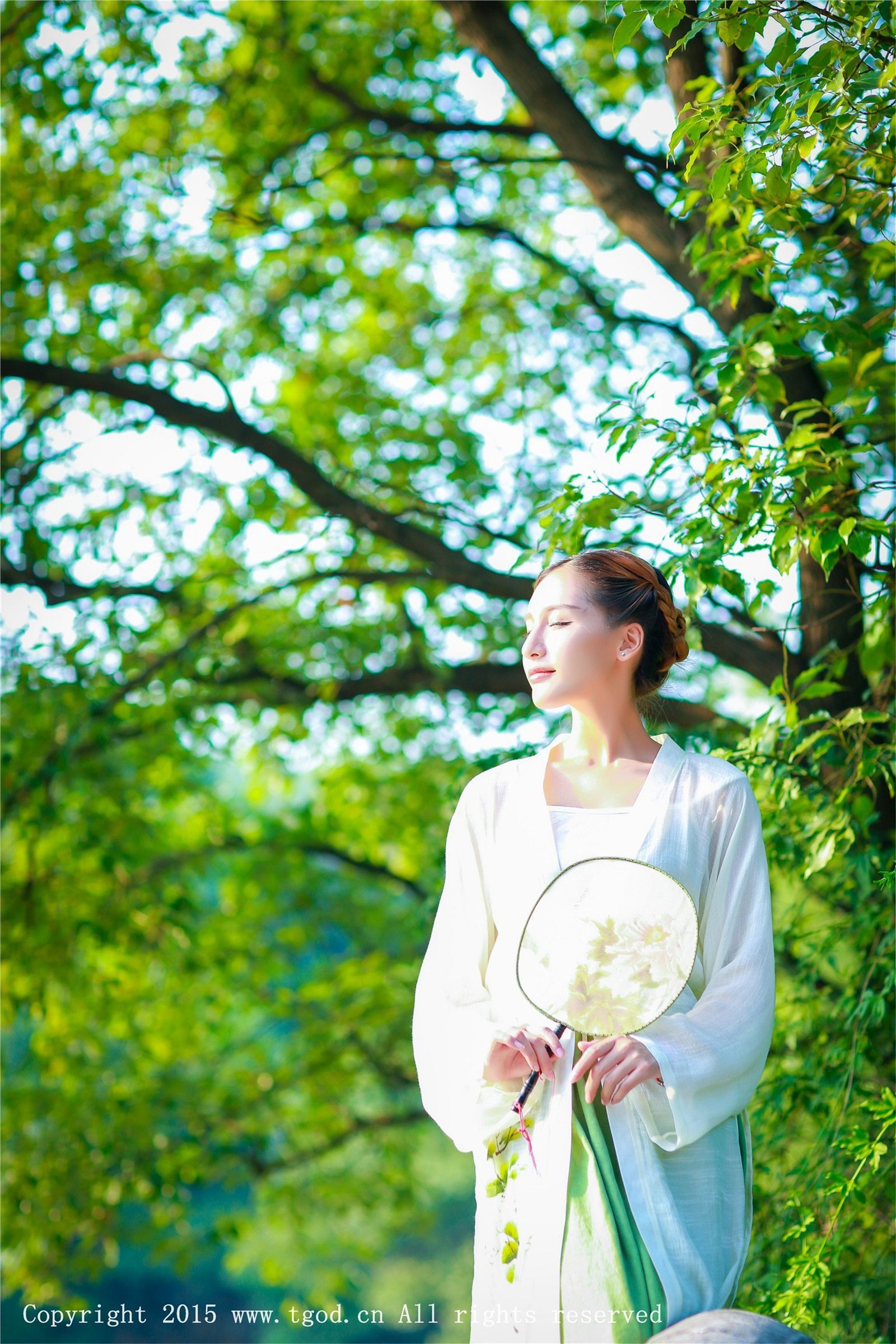 清新汉服之艾希女神