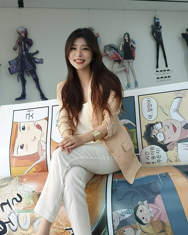 韩国正妹朴贤书BJ女主播的泰国行又性感又清凉