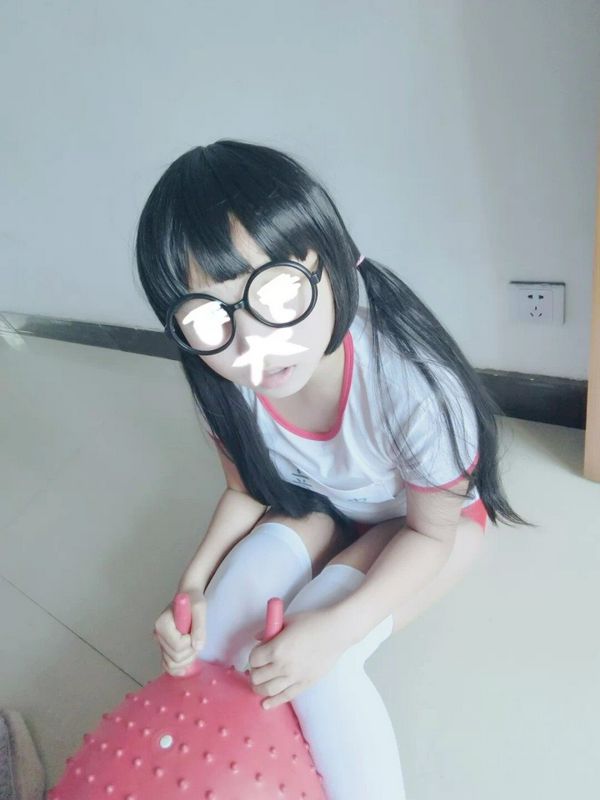 巨乳萝莉音波萝莉酱 福利写真