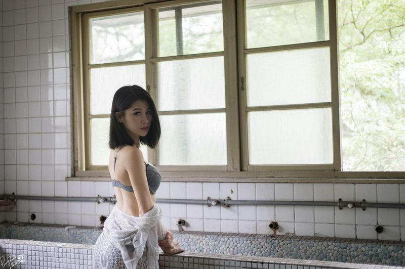 美腿高跟鞋外拍BeautifulsweetgirlPeeChang