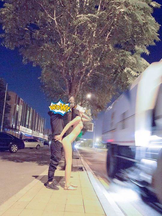 骚浪小姐姐大胆户外露出系列