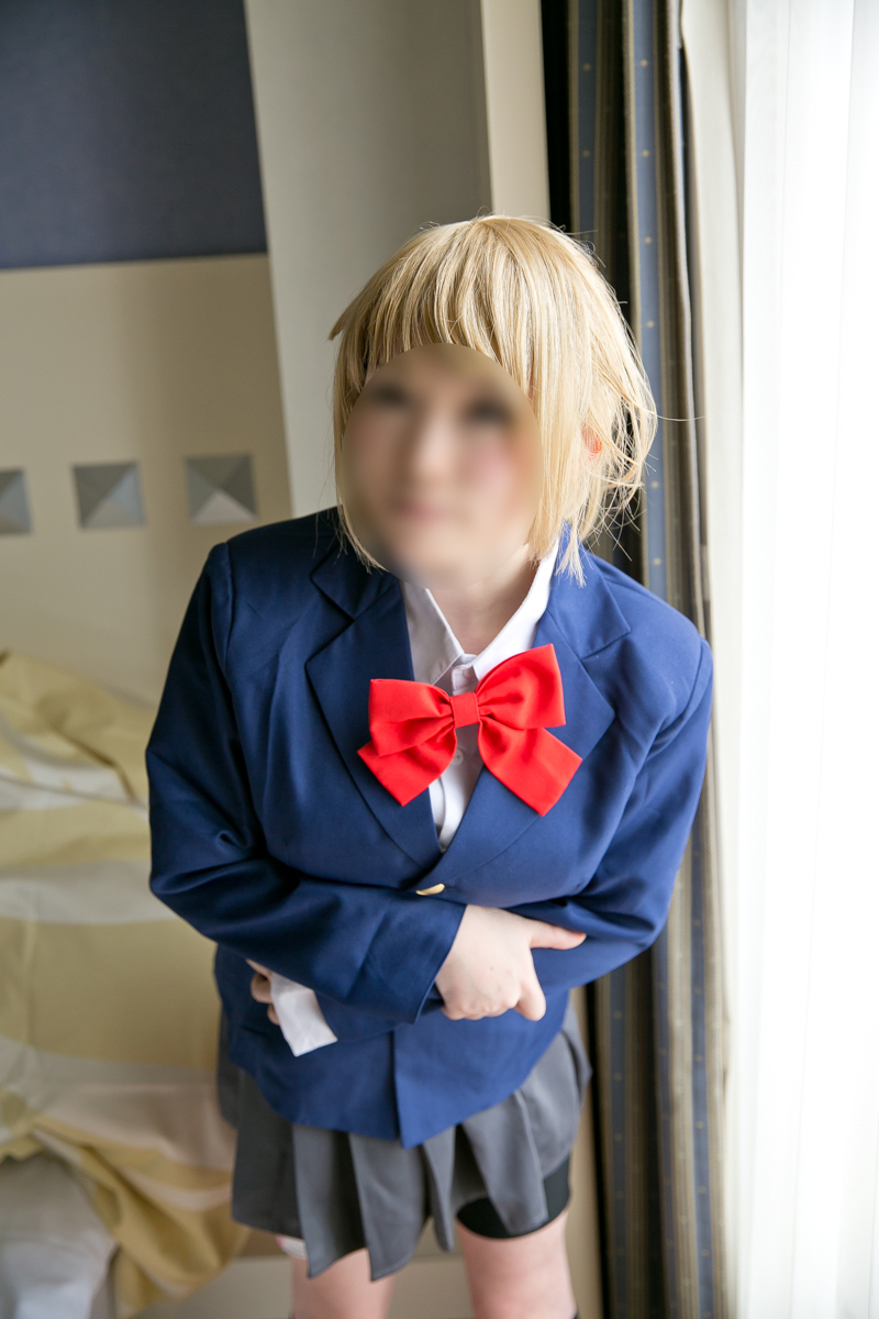 老色批们的最爱，无非就是：幼齿萝莉粉咪咪，吹箫内射嫩屄屄