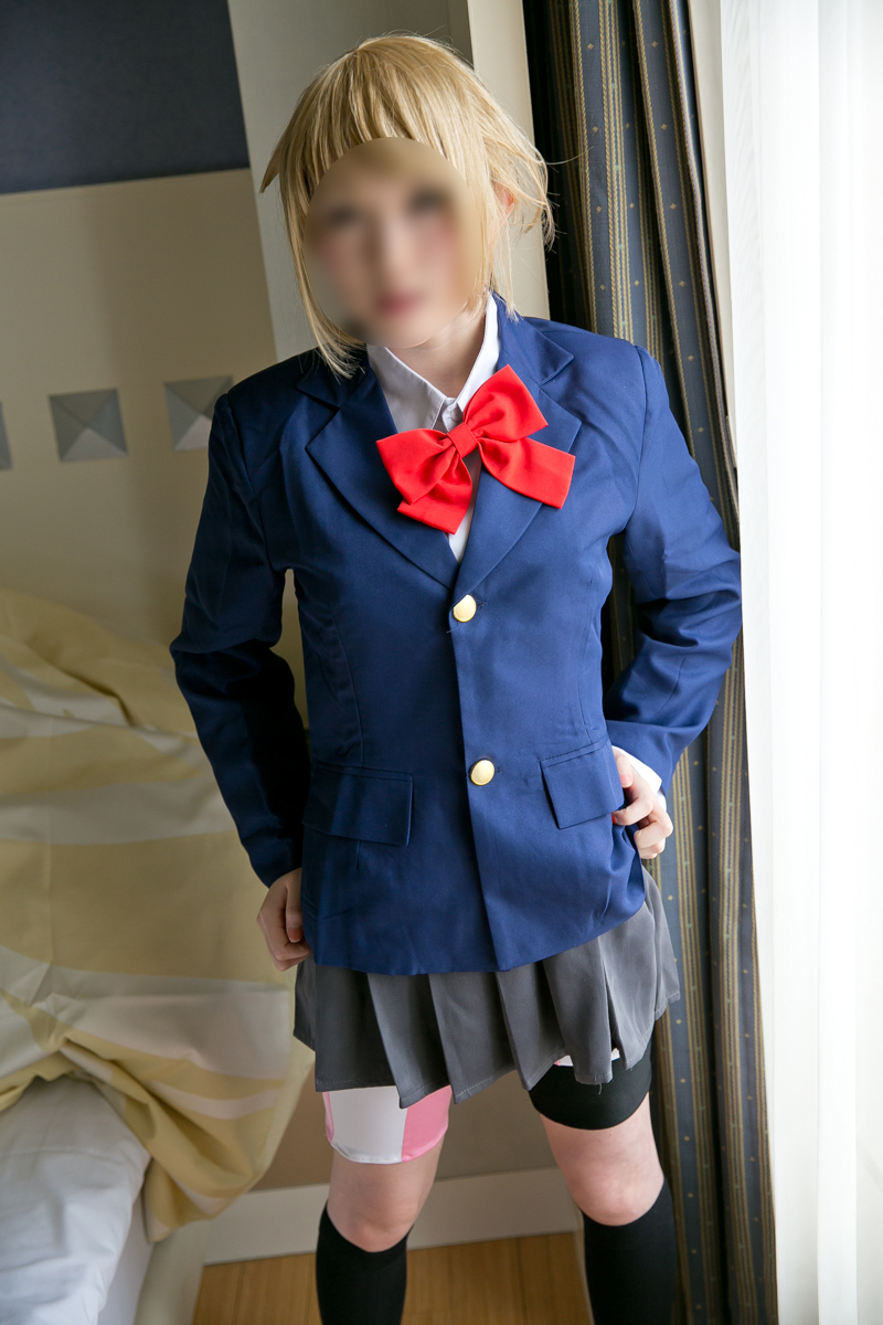 老色批们的最爱，无非就是：幼齿萝莉粉咪咪，吹箫内射嫩屄屄