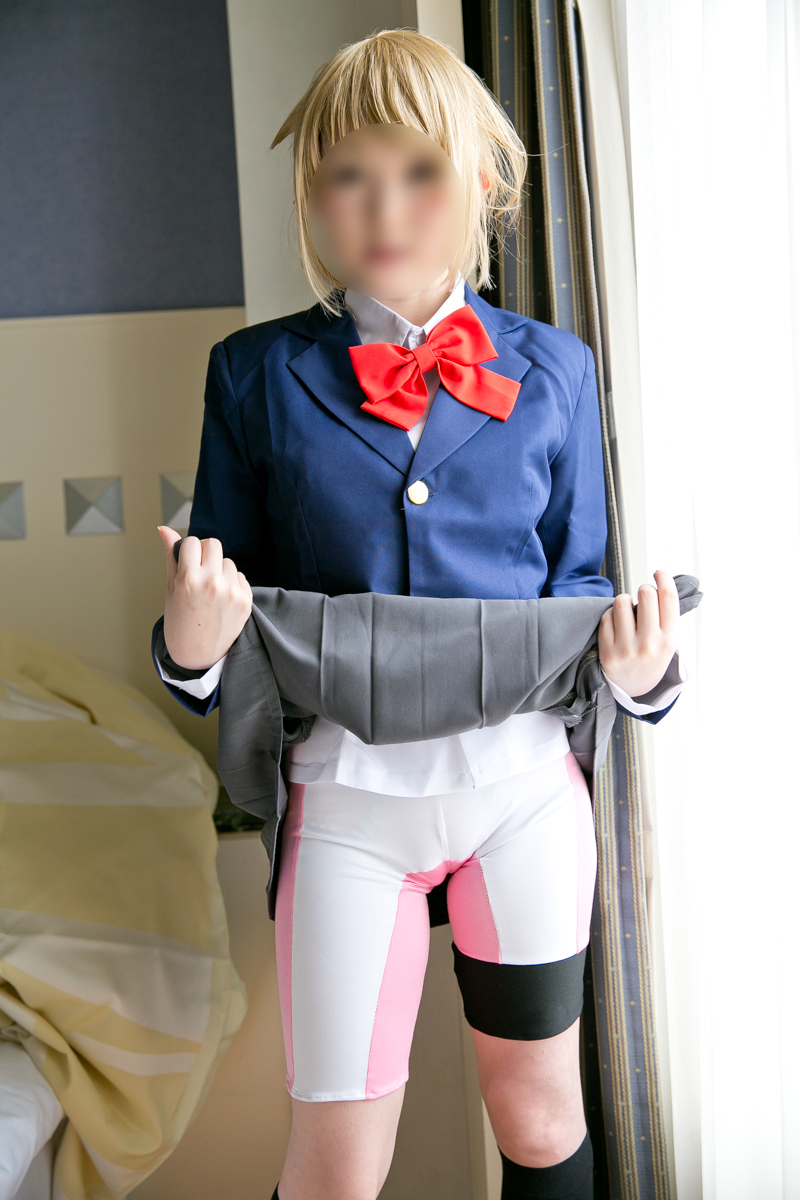老色批们的最爱，无非就是：幼齿萝莉粉咪咪，吹箫内射嫩屄屄