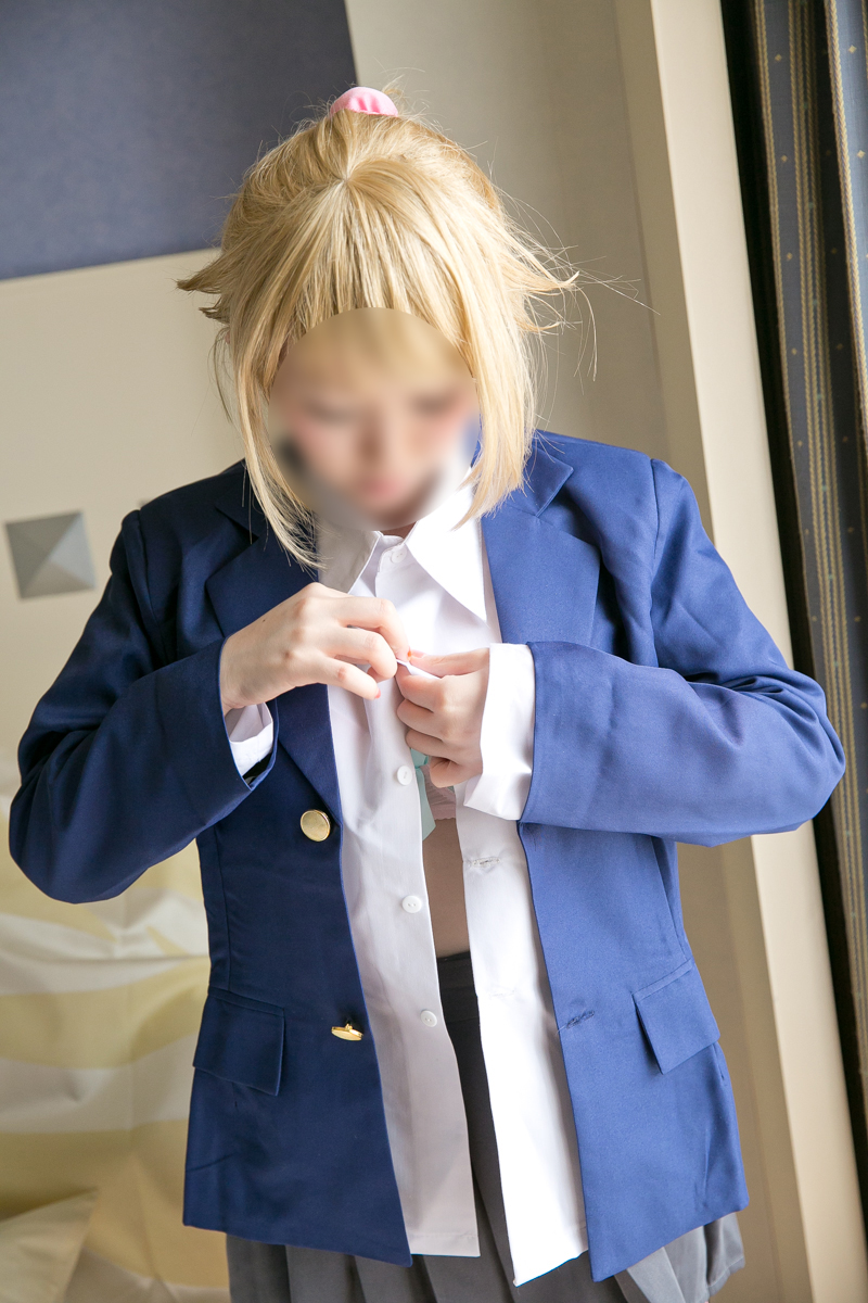 老色批们的最爱，无非就是：幼齿萝莉粉咪咪，吹箫内射嫩屄屄