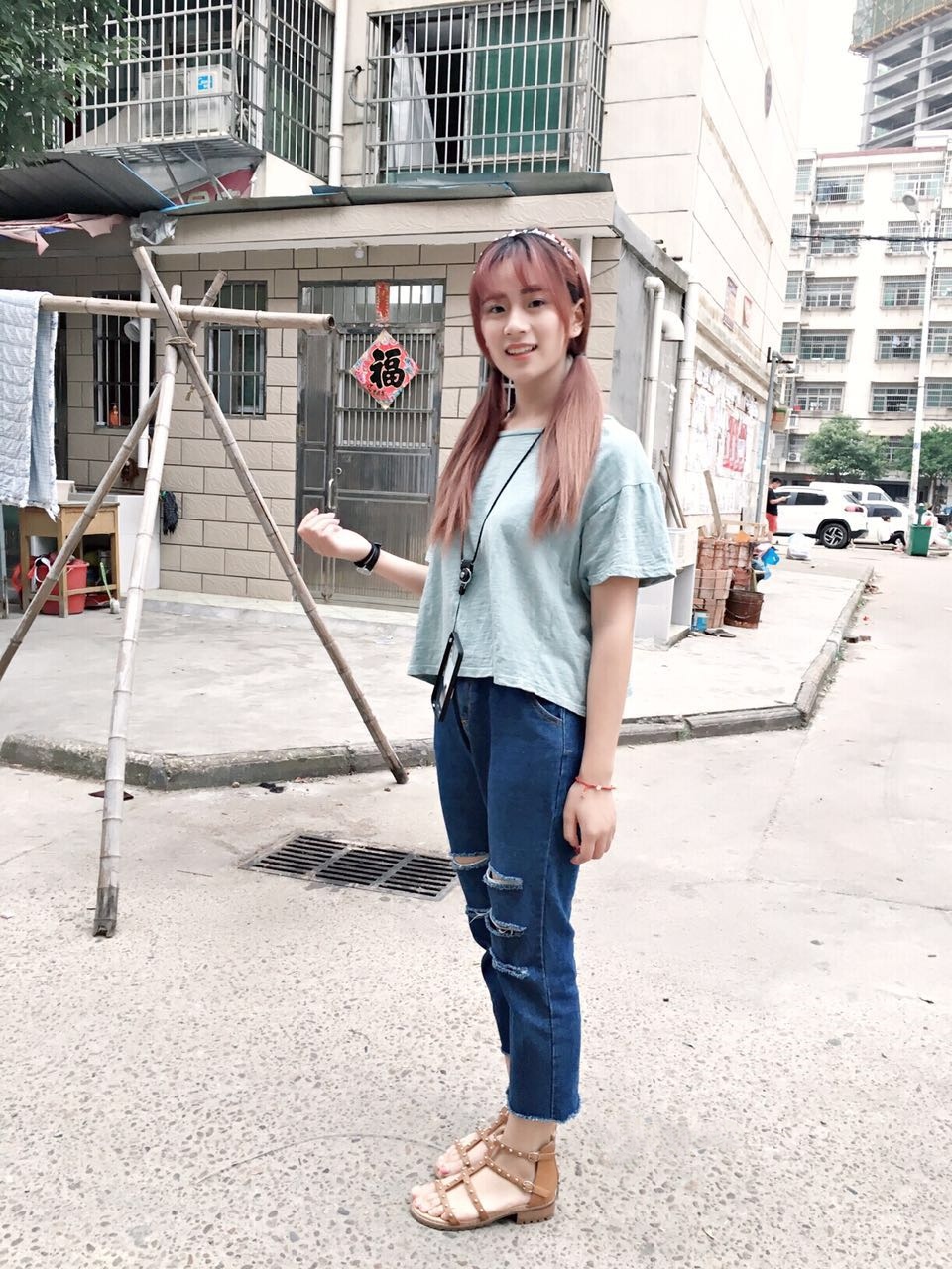 反差美女图片（今日更新）