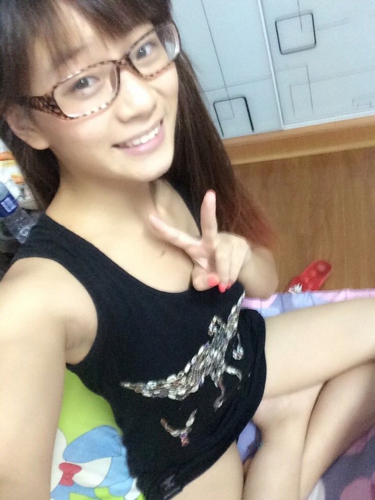 反差美女图片（今日更新）