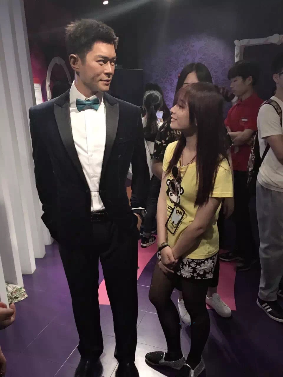 反差美女图片（今日更新）