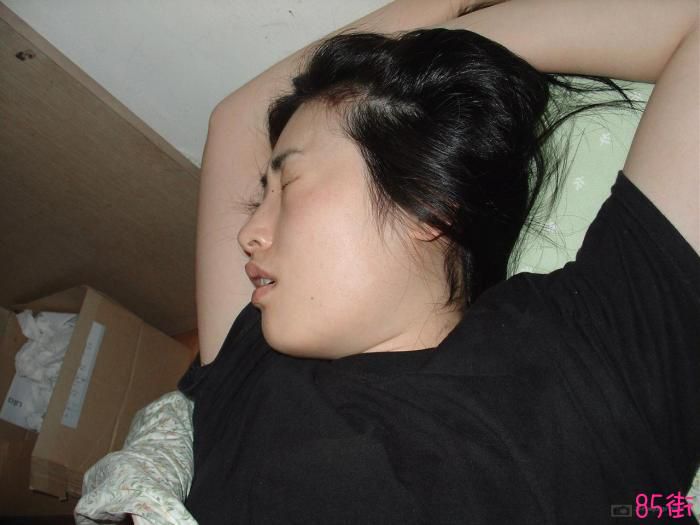 免费干的还射脸