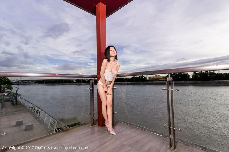 强上美丽的少妇房东_0