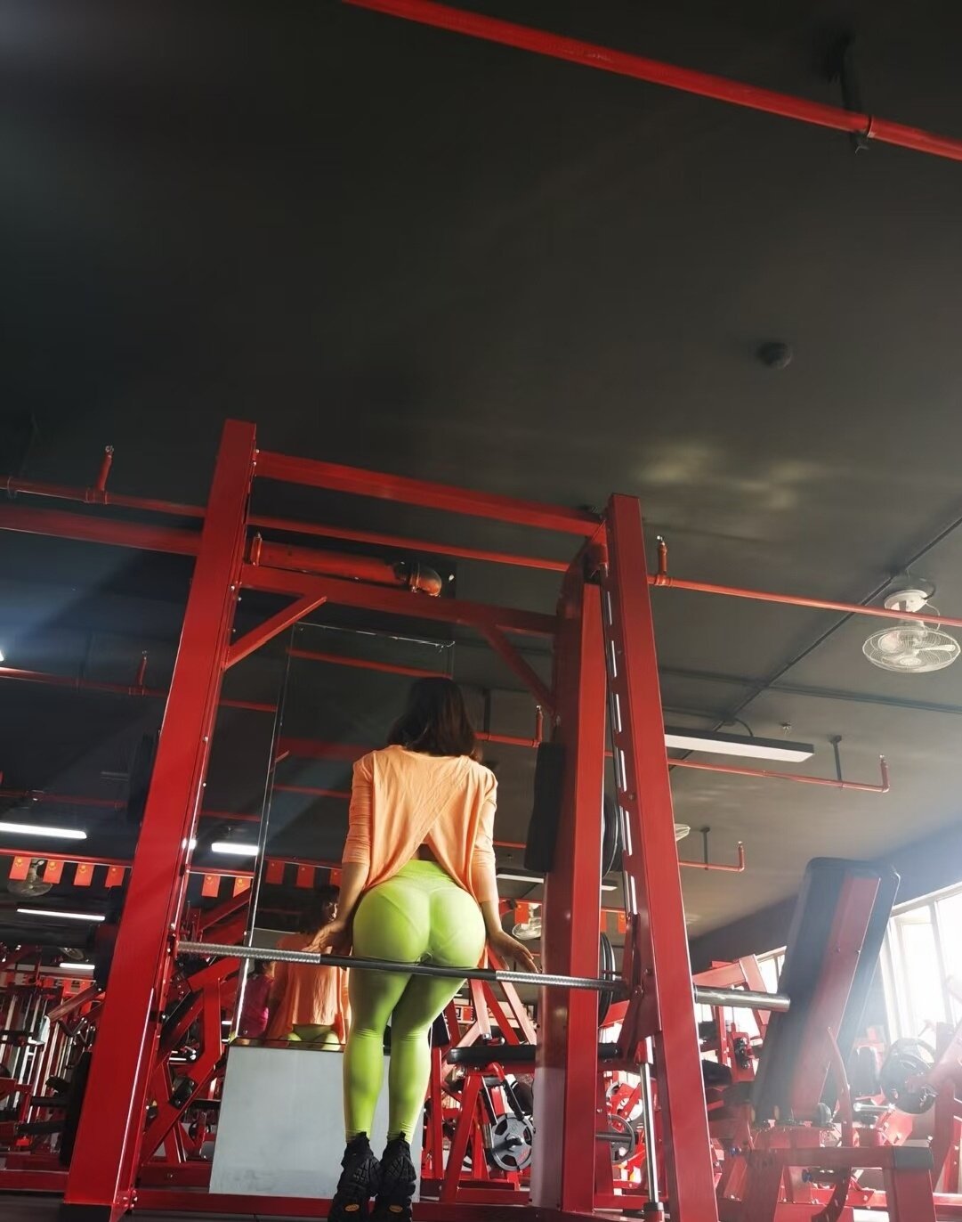 丰乳肥臀的阿狸