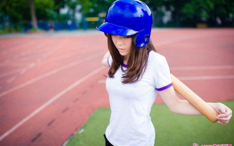 爱情操场上的亲纯妹妹写真