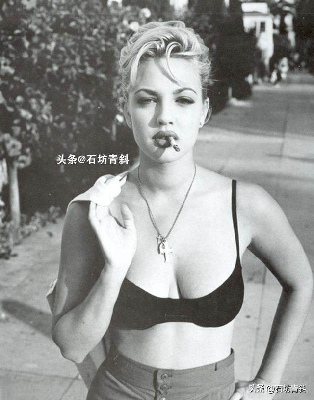 坏女孩的起伏人生:13岁吸毒,19岁结婚两个月分手,48岁独带俩娃