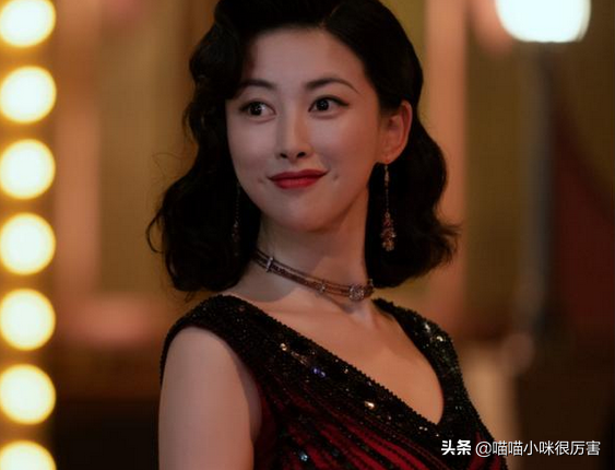 被誉为中国第一美女,与法拉利总裁谈恋爱,朱珠到底靠什么?