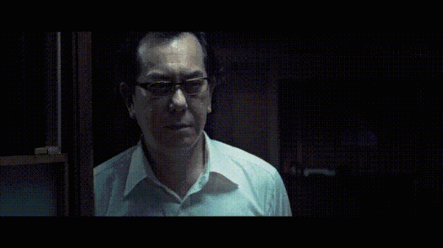 香 港 三 级 片 ,因 何 而 死 ?
