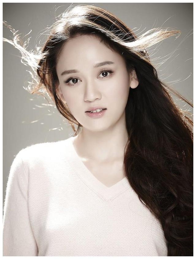 十二星座之天秤女的二十个小特点,近乎完美的天秤女是男人贤内助