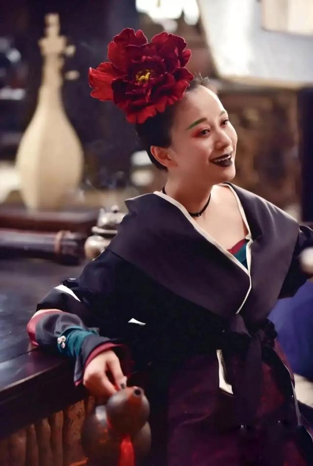 吃过屎、“裸”过体,替夫还债一千万,她差点成为刘涛第二!