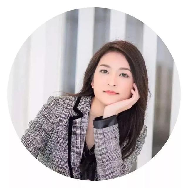 广东十大美女主持人,美貌与智慧并重的才女,比明星还漂亮的主播