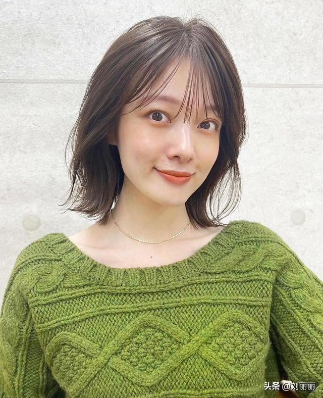 最美女士发型有哪些?推边头波波头大波浪,效果全都很不错