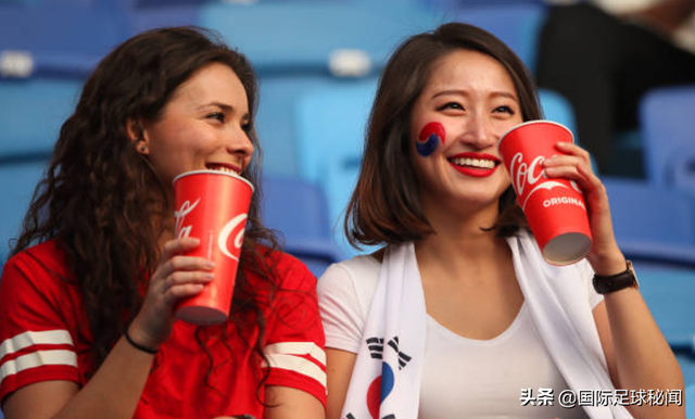亚洲杯难得一见的各国美女球迷,东西亚美眉齐聚球场