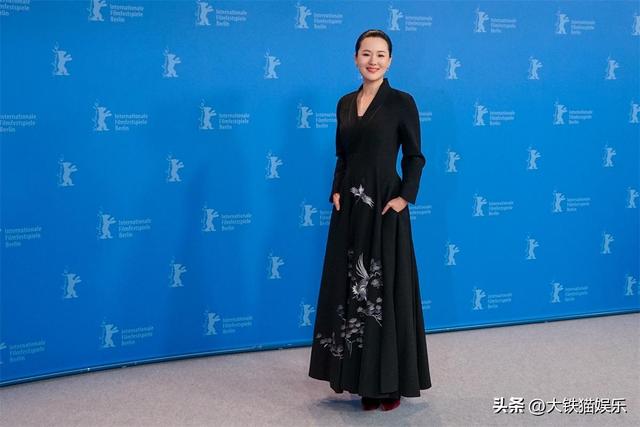 恭喜!女星红毯斗艳“风向”变了,捂得严实还艳压群芳,才是真美