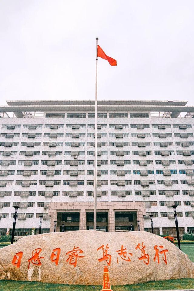 武汉高校的爱恨情仇,比偶像剧还好看