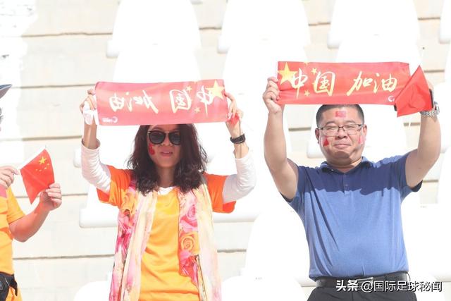 亚洲杯难得一见的各国美女球迷,东西亚美眉齐聚球场