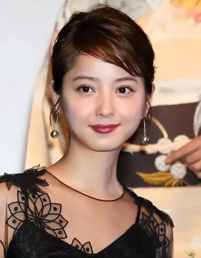 2022日本女生心中的10大“最美女星”,绫濑遥第8,石原里美仅第6