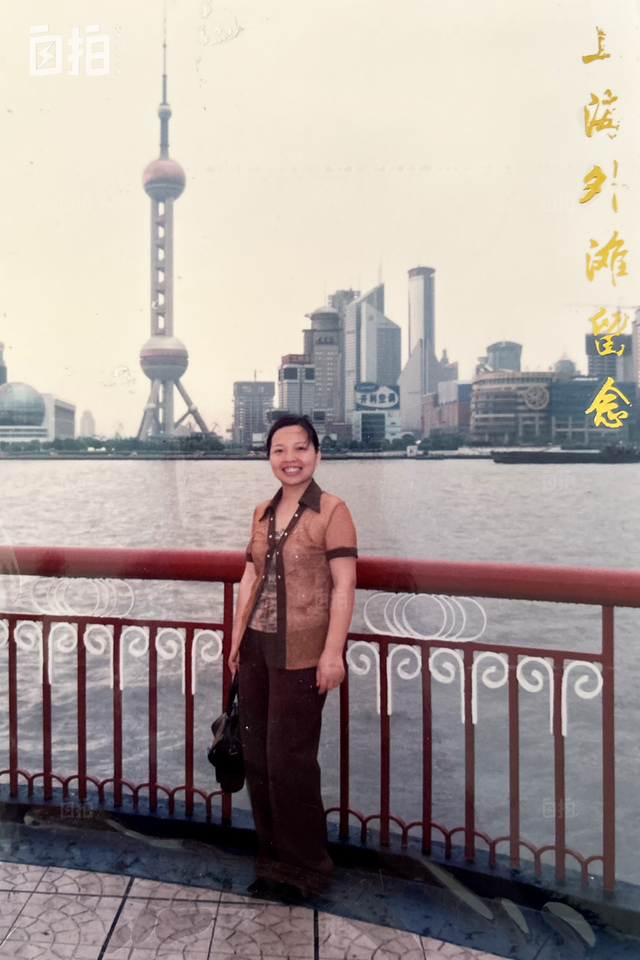 我,农村女生,高中毕业进厂打工,自学法律后,在上海开了家律所