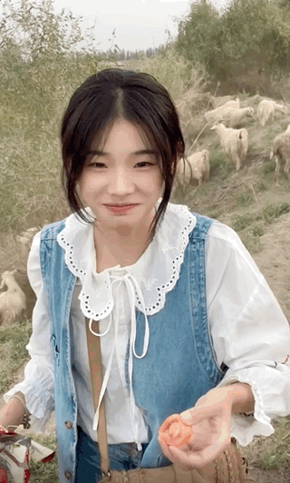 “噶羊少女”一夜爆火,惊呆4000w网友:没想到下手竟然那么狠?