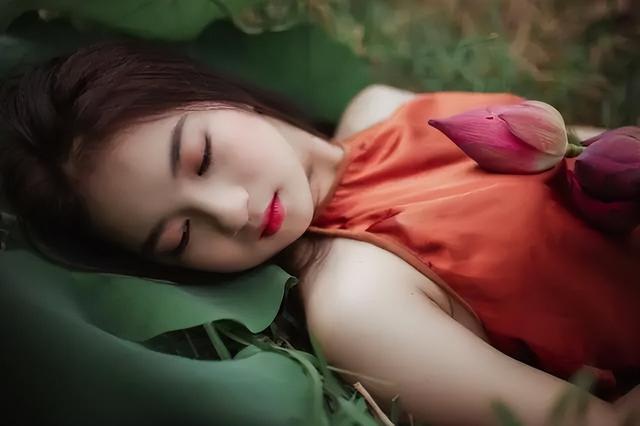 我采访了100个出轨女人发现,女人“偷情”最害怕几件事情