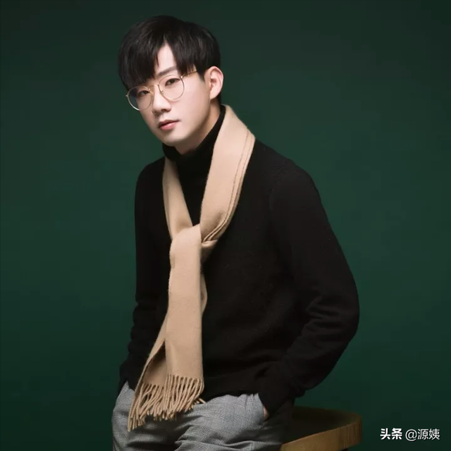 她16岁成为女明星,全裸出镜,是wifi之母,却被逼净身出户…