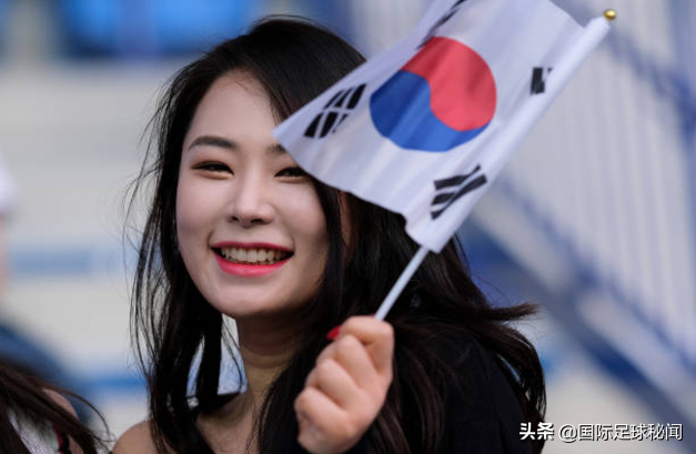 亚洲杯难得一见的各国美女球迷,东西亚美眉齐聚球场