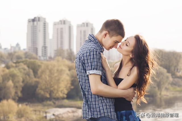 性欲旺盛就是“性瘾”吗?患者自述:要比烟瘾、酒瘾厉害多了