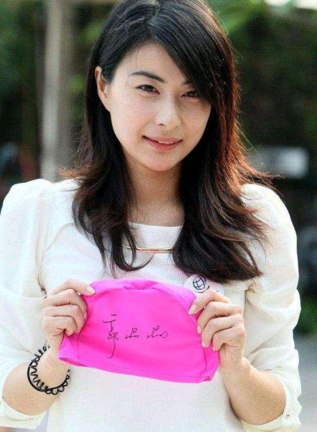 中国体坛十大美女排行榜,个个貌美如花,人人都能争金夺银