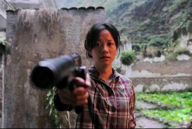 吃过屎、“裸”过体,替夫还债一千万,她差点成为刘涛第二!
